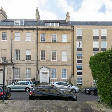Stunning Georgian Apartment In Central Bath Esterno foto