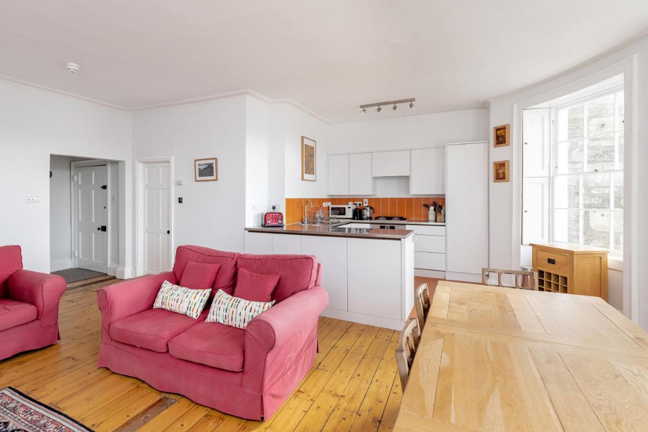 Stunning Georgian Apartment In Central Bath Esterno foto