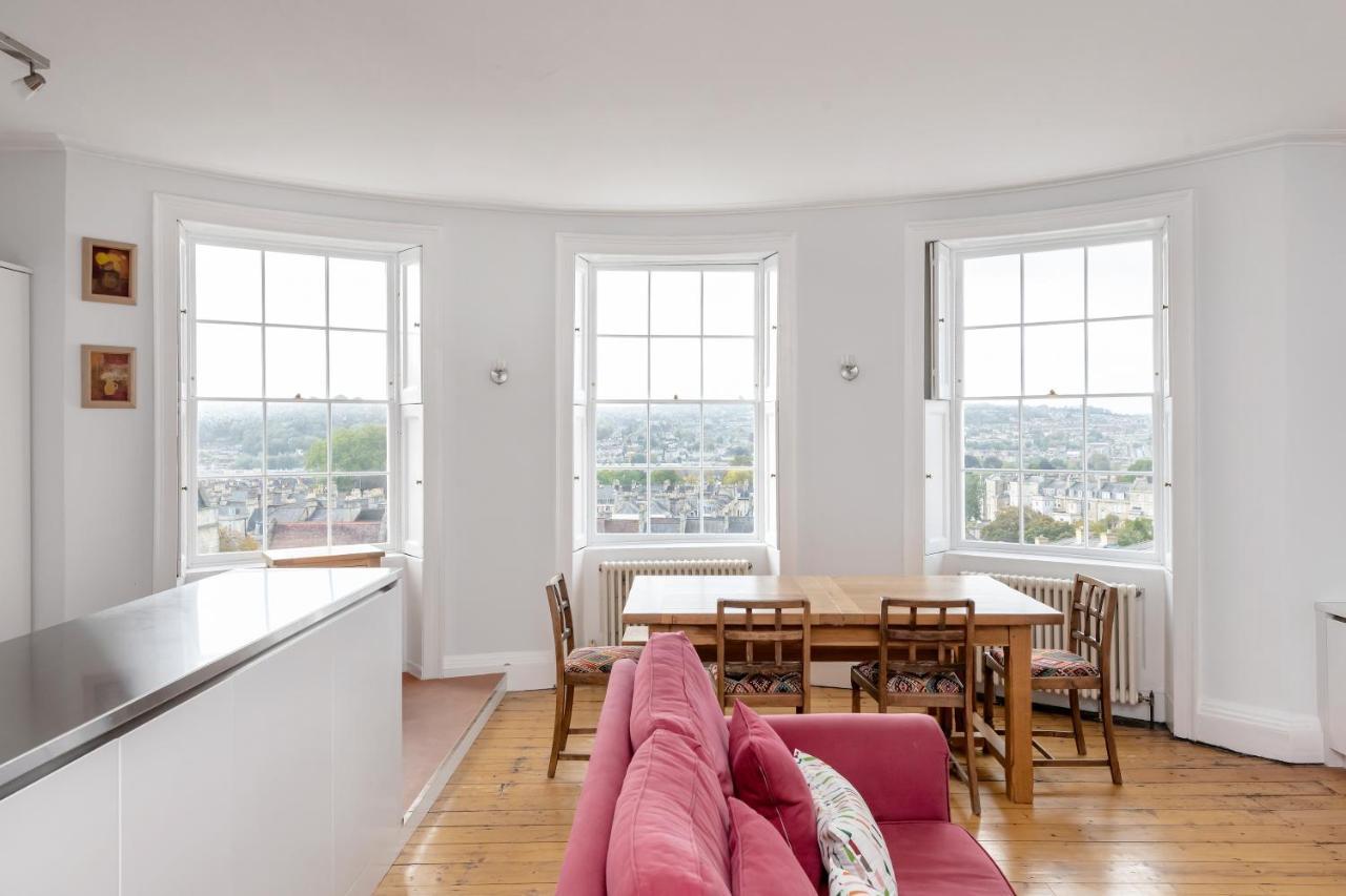 Stunning Georgian Apartment In Central Bath Esterno foto